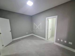 APARTAMENTO COM 03 SUÍTES À VENDA EM PORTO BELO