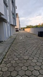 APARTAMENTO COM 2 DORMITÓRIOS À VENDA EM TIJUCAS