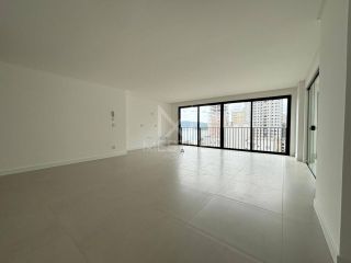 APARTAMENTO EM PORTO BELO COM 03 SUÍTES