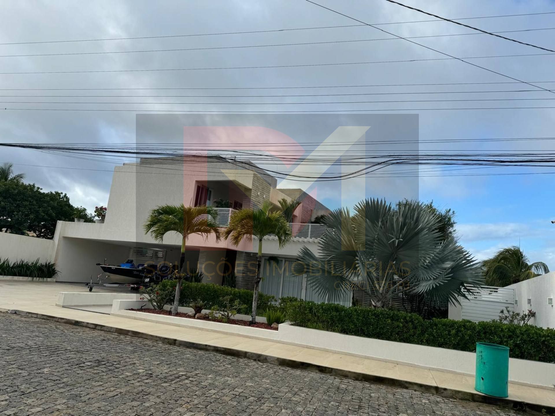 MANSÃO A VENDA NO ROBALO NO COND. MORADA DO RIO