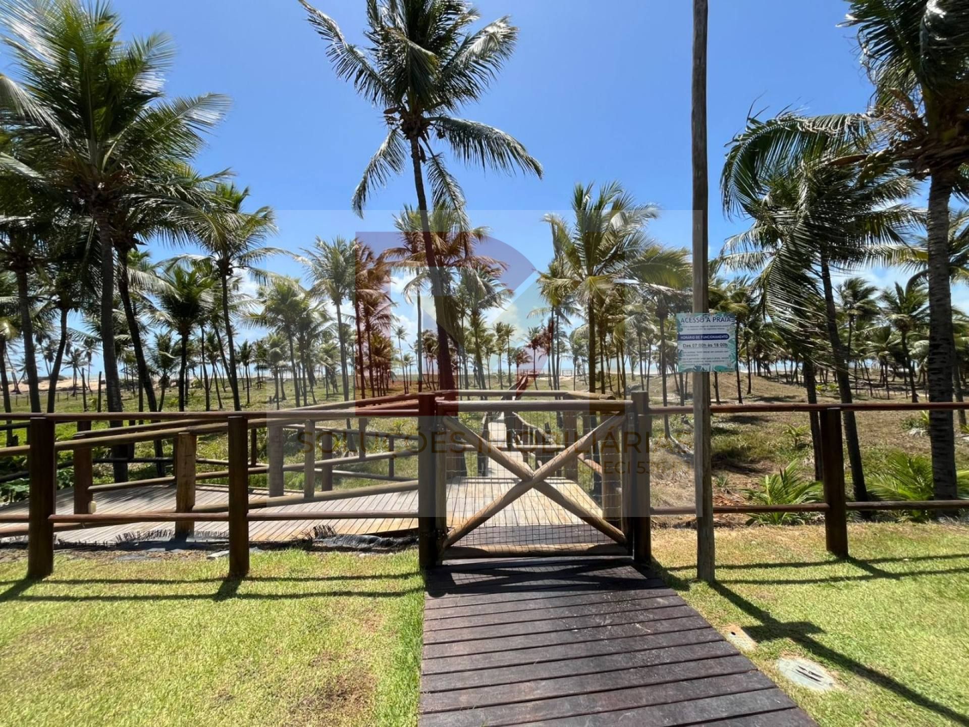 Lote / Terreno de Condomínio Para Vender no bairro Luar da Barra em Barra Dos Coqueiros / Condomínio Ville Al Mare.