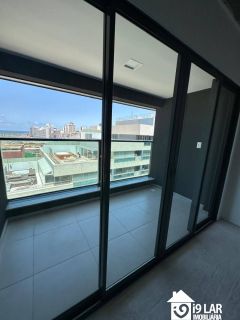 Vista Mar em Alto Padrão: Seu Novo Studio Mobiliado na Orla de Armação!
