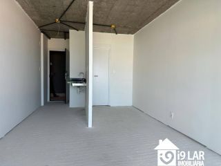 Vista Mar em Alto Padrão: Seu Novo Studio Mobiliado na Orla de Armação!