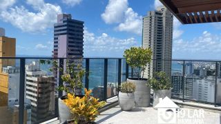 Viva no Topo da Vitória: Studio de Luxo com Rooftop e Vista Panorâmica!