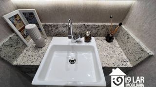 Investimento de Alto Padrão na Barra: 1/4 Porteira Fechada com Alta Rentabilidade