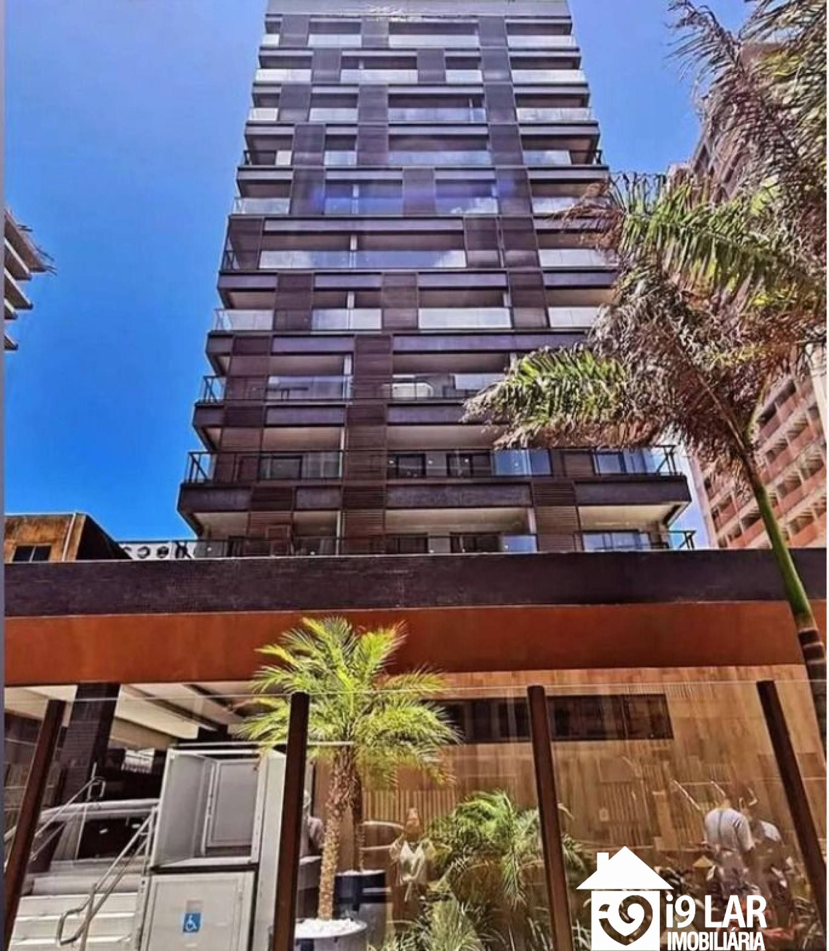 Pronto para Morar na Barra: 1/4 Porteira Fechada com Lazer e Vista Mar