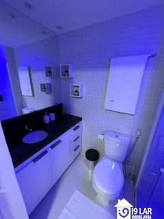 Pronto para Morar na Barra: 1/4 Porteira Fechada com Lazer e Vista Mar