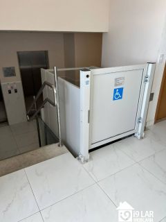 Pronto para Morar na Barra: 1/4 Porteira Fechada com Lazer e Vista Mar