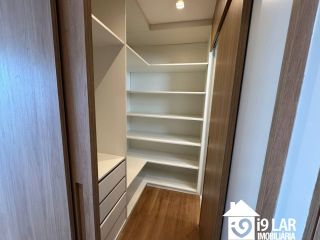 Totalmente Reformado e Nascente: Apartamento de 3/4 com Suíte e Closet em Ondina