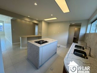 Totalmente Reformado e Nascente: Apartamento de 3/4 com Suíte e Closet em Ondina