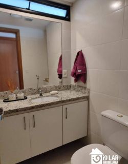 Apartamento 2/4 Nascente no Candeal – Vista Privilegiada, Lazer Completo e Condomínio Acessível.