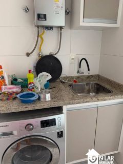 Vista Mar em Patamares: Apartamento Nascente de 3 Suítes, 133m² e 3 Vagas de Garagem