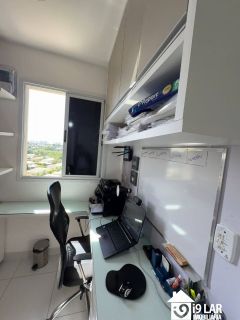 Vista Mar em Patamares: Apartamento Nascente de 3 Suítes, 133m² e 3 Vagas de Garagem