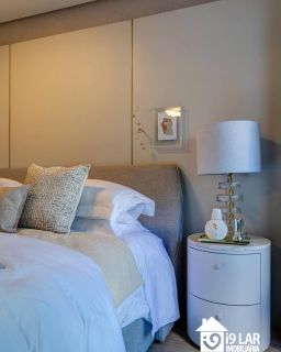 Exclusividade no Morro Ipiranga: Apartamento Porteira Fechada de 4/4 (3 Suítes) e 171m² na Barra