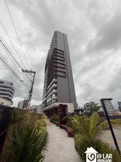 Luxo Sustentável e Vista Privilegiada: 4 Suítes de 210m² no Morro Ipiranga Residence