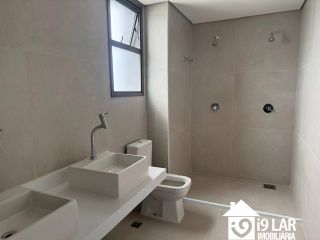 Luxo Sustentável e Vista Privilegiada: 4 Suítes de 210m² no Morro Ipiranga Residence