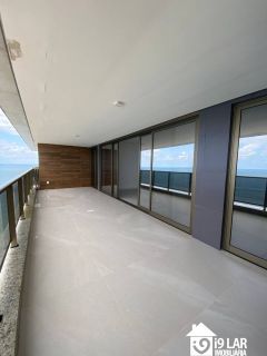 Luxo Sustentável e Vista Privilegiada: 4 Suítes de 210m² no Morro Ipiranga Residence