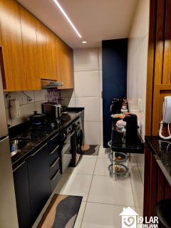 Design e Praticidade em Itapuã: 1/4 Porteira Fechada com Lazer de Resort no Ilha de Pharos