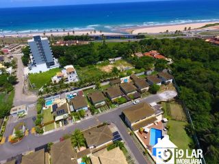 Oásis Particular em Piatã: Casa 4 Quartos com Piscina Privativa e Energia Solar em Condomínio Fechado