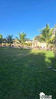 Oásis Particular em Piatã: Casa 4 Quartos com Piscina Privativa e Energia Solar em Condomínio Fechado