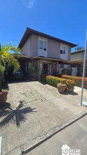 Oásis Particular em Piatã: Casa 4 Quartos com Piscina Privativa e Energia Solar em Condomínio Fechado