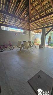 Oásis Particular em Piatã: Casa 4 Quartos com Piscina Privativa e Energia Solar em Condomínio Fechado