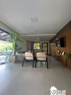 Seu Refúgio de Luxo em Praia do Forte: Casa com 4 Suítes em Terreno de 800m²