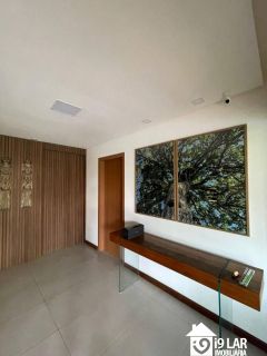 Seu Refúgio de Luxo em Praia do Forte: Casa com 4 Suítes em Terreno de 800m²