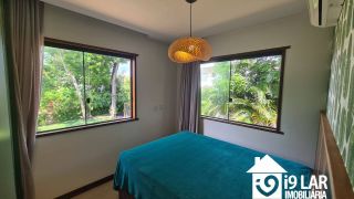 Seu Refúgio de Luxo em Praia do Forte: Casa com 4 Suítes em Terreno de 800m²