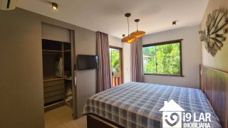 Seu Refúgio de Luxo em Praia do Forte: Casa com 4 Suítes em Terreno de 800m²