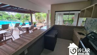 Seu Refúgio de Luxo em Praia do Forte: Casa com 4 Suítes em Terreno de 800m²