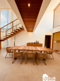 Design Moderno e Pronta para Viver: Casa Porteira Fechada com 4 Quartos no Ilha dos Pássaros, Praia do Forte