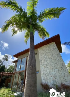 Design Moderno e Pronta para Viver: Casa Porteira Fechada com 4 Quartos no Ilha dos Pássaros, Praia do Forte