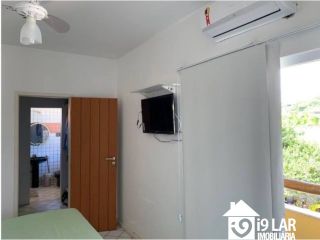 Espaço e Sustentabilidade a 150m da Praia: Casa com 5 Quartos, Suíte Térrea e Energia Solar em Jaguaribe