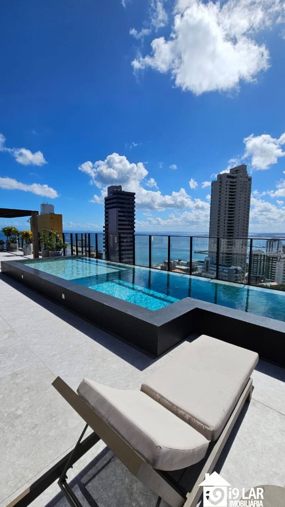 Studio Vista Mar Frontal no Corredor da Vitória