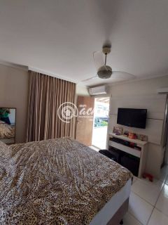 Casa de Condomínio 4/4 em Pitangueiras