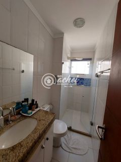 Casa de Condomínio 4/4 em Pitangueiras