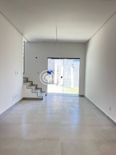 Casa de condomínio 3/4  à venda no bairro Centro em Lauro de Freitas