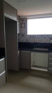 Apartamento Padrão em Recreio de Ipitanga