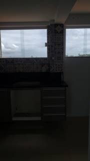 Apartamento Padrão em Recreio de Ipitanga