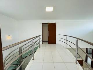 Casa de Condomínio 4/4 à venda no estilo Porteira Fechada