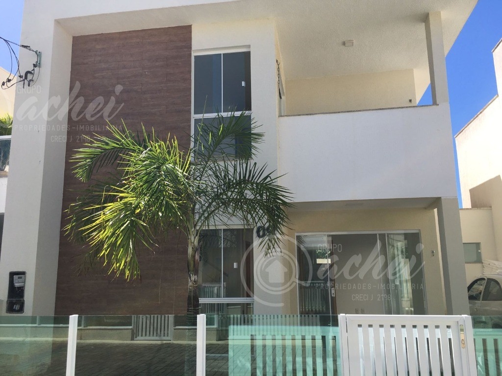 Casa à venda no bairro BURAQUINHO em Lauro de Freitas/BA