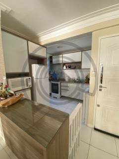 Exclusividade! Apartamento 2/4 à venda em Jardim Aeroporto - Lauro de Freitas - Nascente.