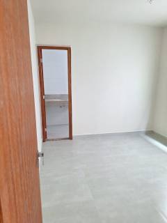 Casa à venda no bairro Pitangueiras em Lauro de Freitas/BA