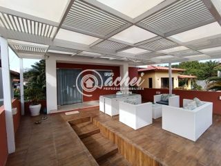 Casa 4/4 no condomínio Flora Ville