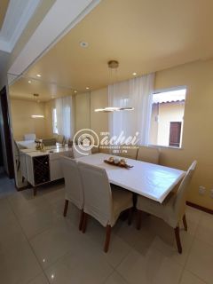 Casa 4/4 no condomínio Flora Ville