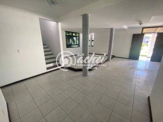 Casa à venda 4/4 nascente no Bairro Buraquinho