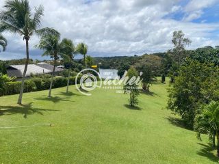 Mansão nascente total no Condomínio Encontro das Águas