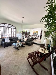 Casa em alameda 5/4 nascente à venda em Vilas do Atlântico