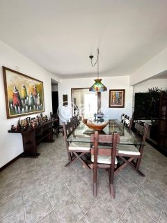 Casa em alameda 5/4 nascente à venda em Vilas do Atlântico